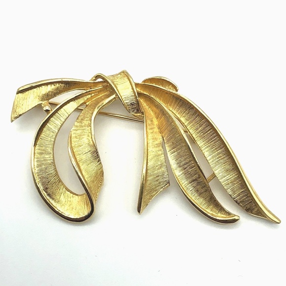 Vintage Napier Brooch